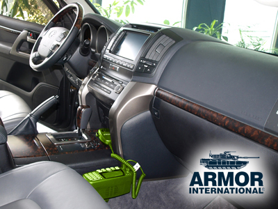 Armor accessories --- Accessories for armor reinforcement.